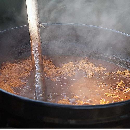 Lamb shank Potjie Recipe. Delicious, simple cooking with your PotjieKing!